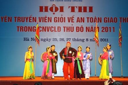 http://www.congdoanhanoi.org.vn/images/product/congdoanhanoi.org.vn.com_20110826194715HoithiATGT(Nam2011)%20011.jpg
